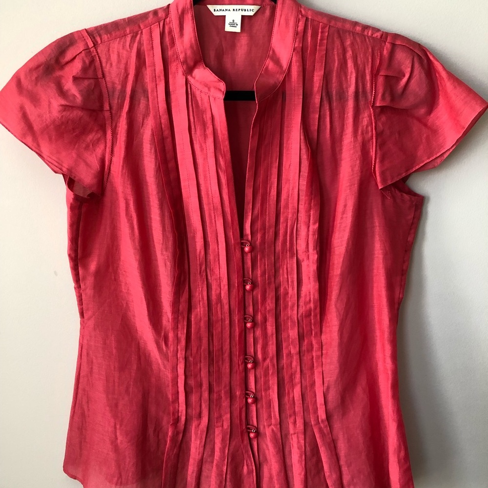 Banana republic short sleeve silk blouse